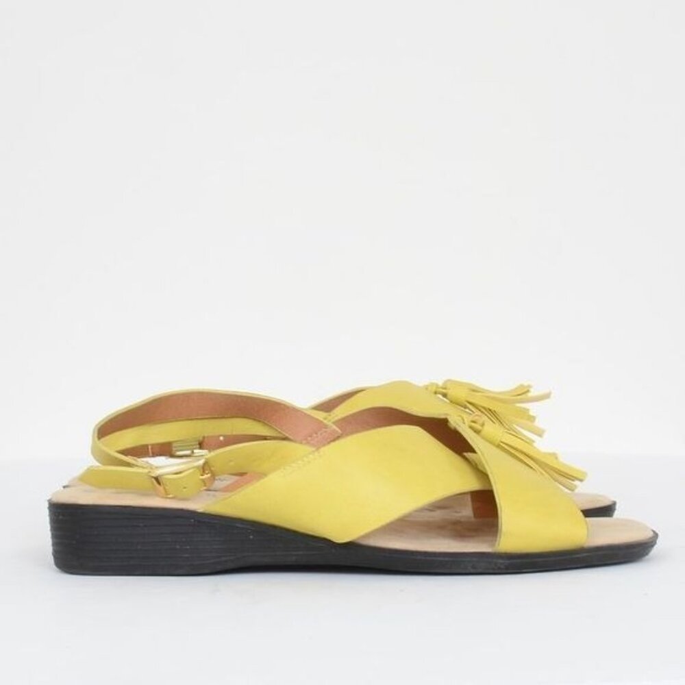 Comfortview Maria Women's Size 9.5 Tassle Wedge Lemon Yellow Open Toe Sandal - Picture 2 of 4